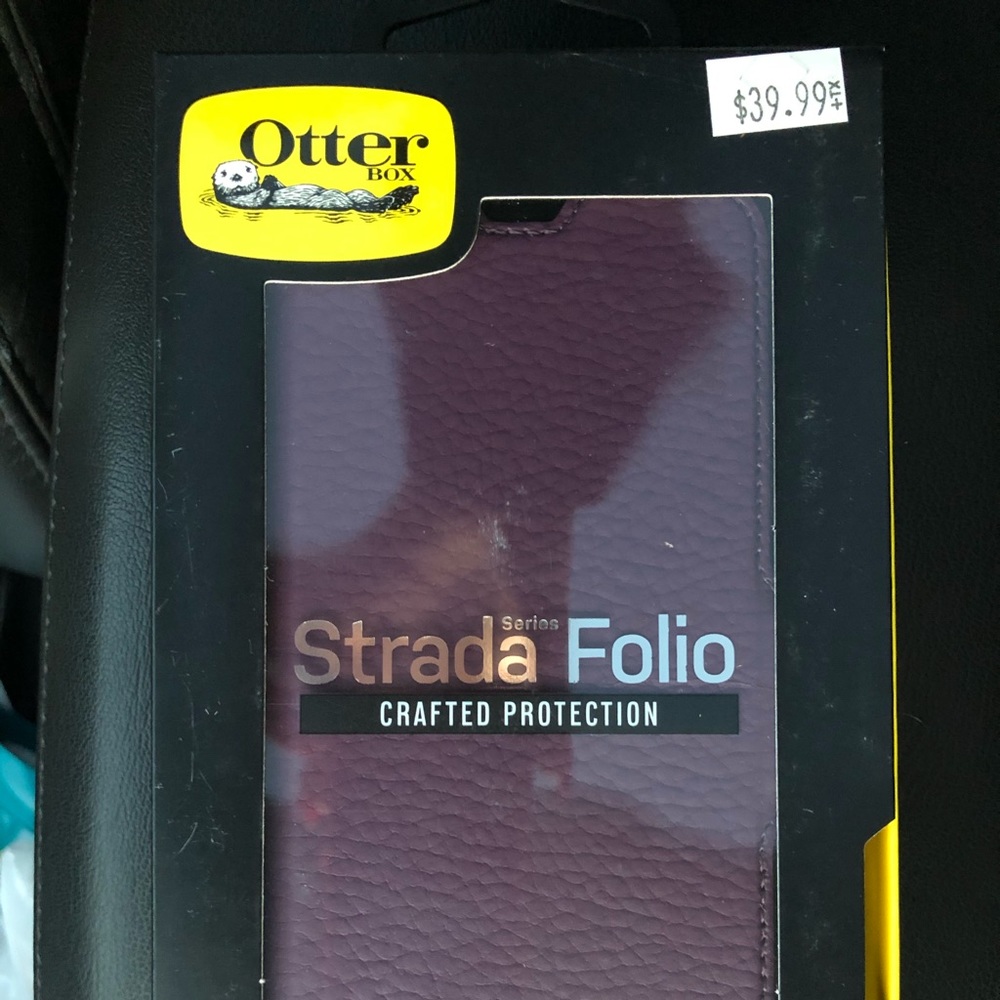 Otter-box PURPLE folio - IPhone XR